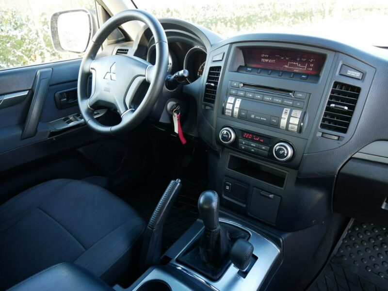 Mitsubishi Pajero 3.2DI-D 200KM 4x4 AWD Super Select -7 Osób VAT 23% Brutto -4WD -Euro 5 IV (2007-)