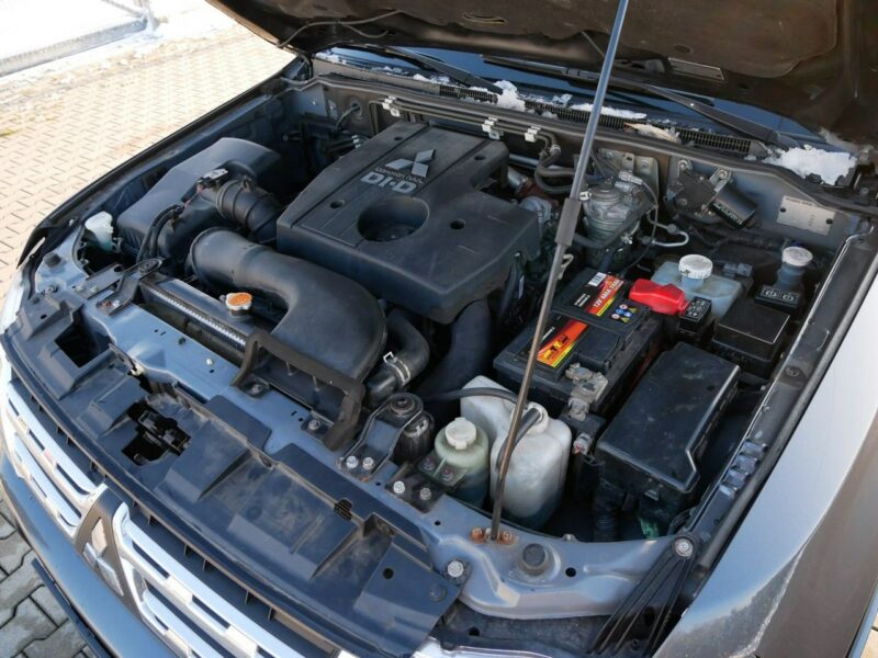 Mitsubishi Pajero 3.2DI-D 200KM 4x4 AWD Super Select -7 Osób VAT 23% Brutto -4WD -Euro 5 IV (2007-)