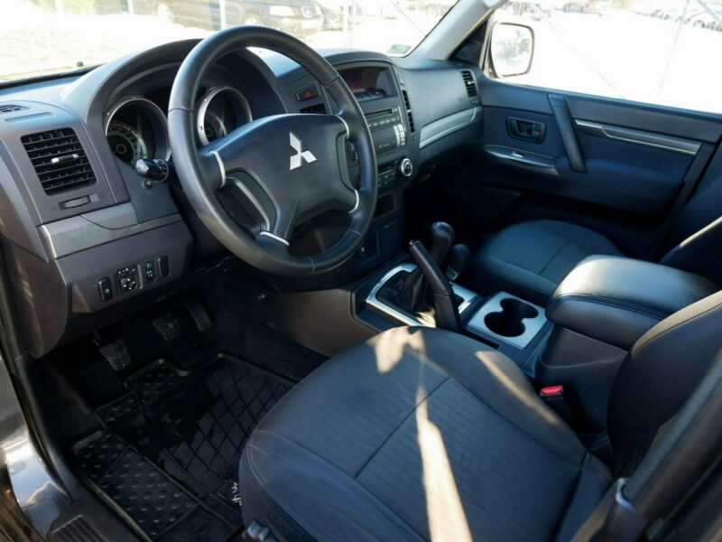 Mitsubishi Pajero 3.2DI-D 200KM 4x4 AWD Super Select -7 Osób VAT 23% Brutto -4WD -Euro 5 IV (2007-)