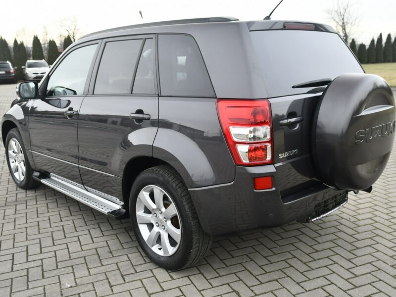 Suzuki Grand Vitara 2,4B DUDKI11 Automat,Hands-Free,4x4,Xenony,Szyberdach,El.szyby.kredyt. II (2005-2015)