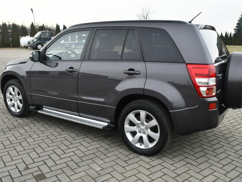 Suzuki Grand Vitara 2,4B DUDKI11 Automat,Hands-Free,4x4,Xenony,Szyberdach,El.szyby.kredyt. II (2005-2015)