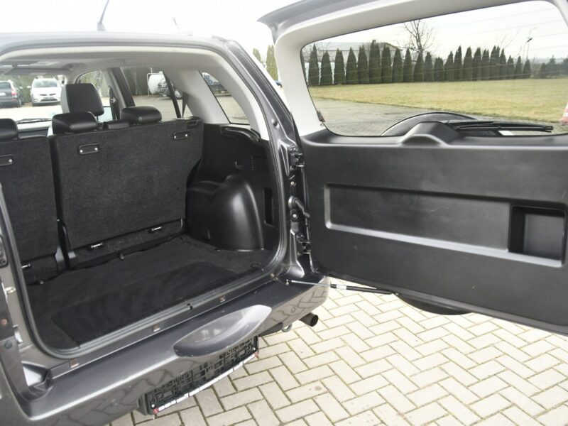 Suzuki Grand Vitara 2,4B DUDKI11 Automat,Hands-Free,4x4,Xenony,Szyberdach,El.szyby.kredyt. II (2005-2015)