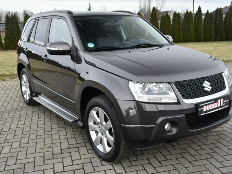 Suzuki Grand Vitara 2,4B DUDKI11 Automat,Hands-Free,4x4,Xenony,Szyberdach,El.szyby.kredyt. II (2005-2015)