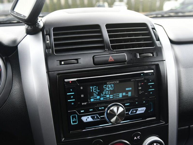 Suzuki Grand Vitara 2,4B DUDKI11 Automat,Hands-Free,4x4,Xenony,Szyberdach,El.szyby.kredyt. II (2005-2015)