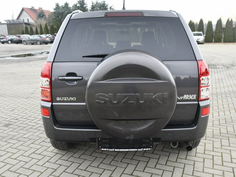 Suzuki Grand Vitara 2,4B DUDKI11 Automat,Hands-Free,4x4,Xenony,Szyberdach,El.szyby.kredyt. II (2005-2015)