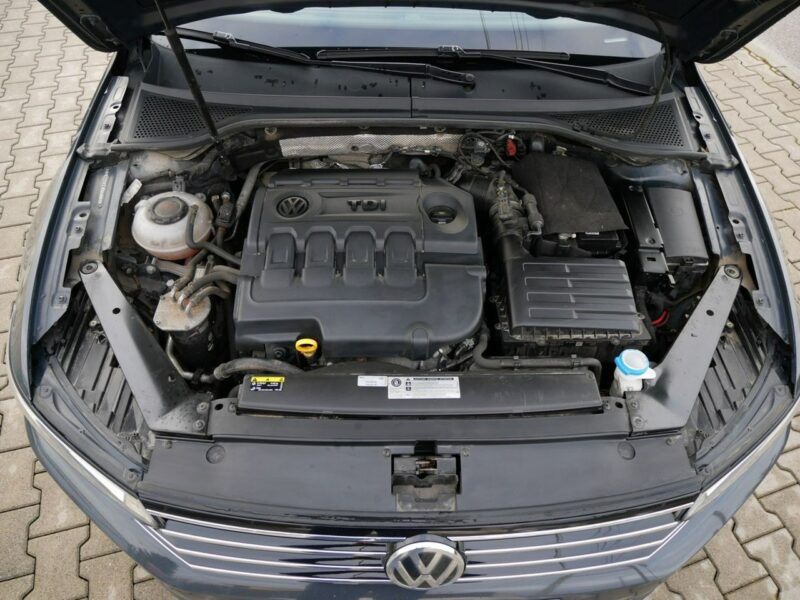 Volkswagen Passat 1.6TDI 120KM [Eu6W] Sedan -Navi -VAT 23% Brutto -Kraj -Zobacz B8 (2014-2023)