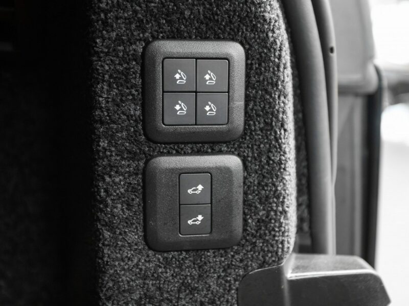 Land Rover Range Rover 4.4 SDV8 Vogue. TV. Drive Pro. 22 cale. Krajowy. Jak nowy. IV (2012-2021)