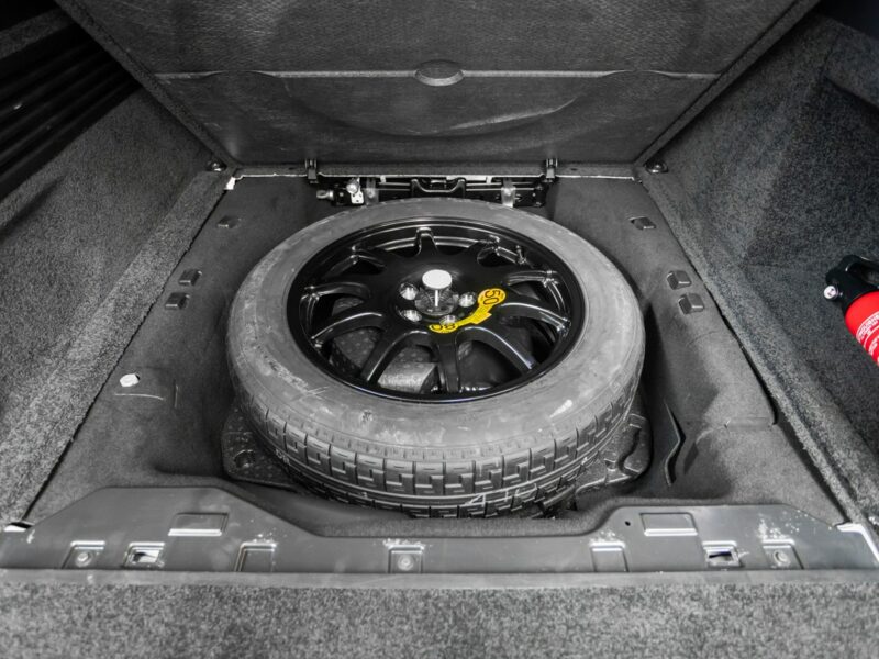 Land Rover Range Rover 4.4 SDV8 Vogue. TV. Drive Pro. 22 cale. Krajowy. Jak nowy. IV (2012-2021)