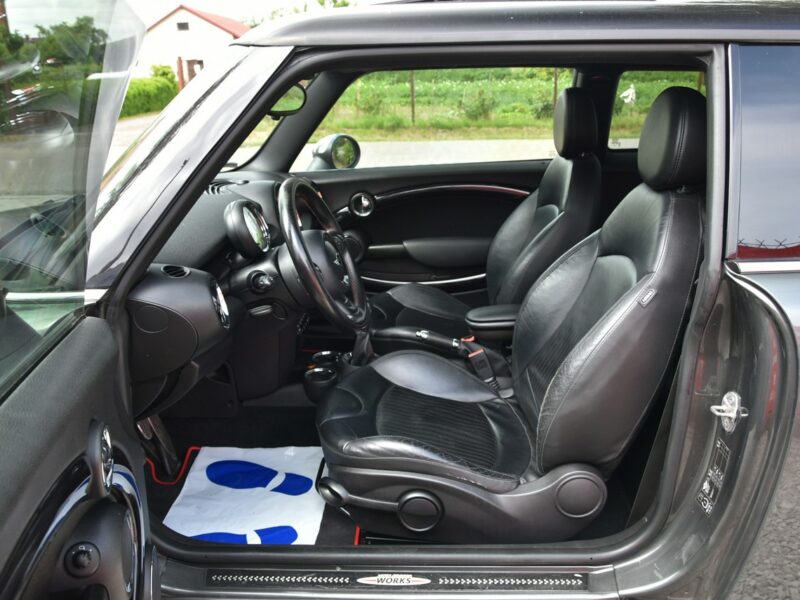 Mini Cooper S John Cooper Works 1.6 184KM 2011r. Alu Manual Klima