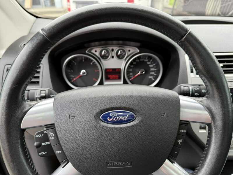 Ford Kuga 2,0. Tdci 140 ps ładna świeżo zarejestrowana 105 tys km I (2008-2012)