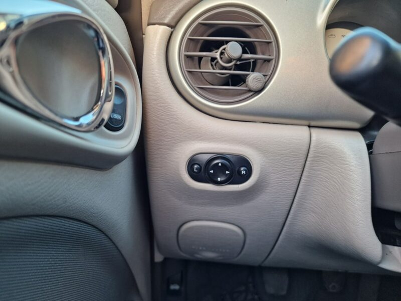Chrysler PT Cruiser 2.0 Benzyna 141 KM, Klimatyzacja, Lakier Metalik, Radio CD, 4x El szyb