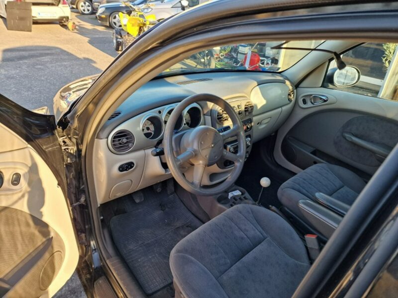Chrysler PT Cruiser 2.0 Benzyna 141 KM, Klimatyzacja, Lakier Metalik, Radio CD, 4x El szyb