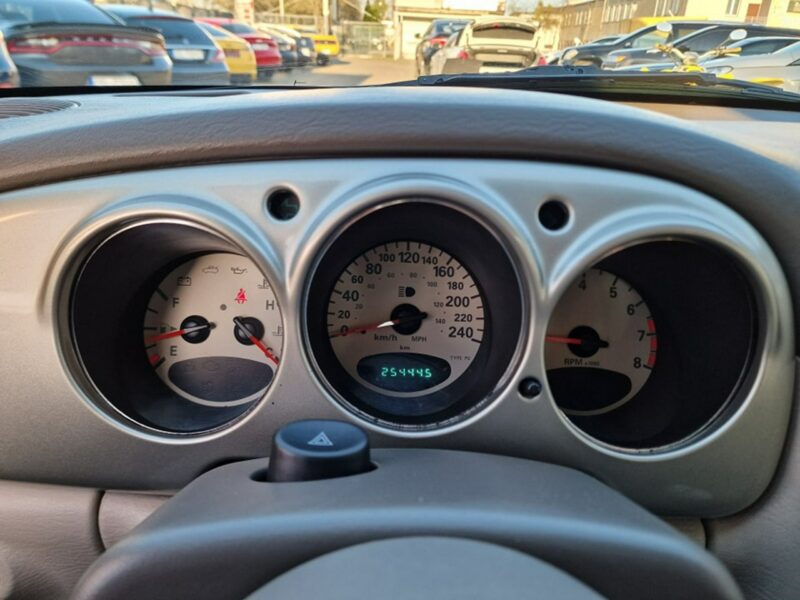 Chrysler PT Cruiser 2.0 Benzyna 141 KM, Klimatyzacja, Lakier Metalik, Radio CD, 4x El szyb