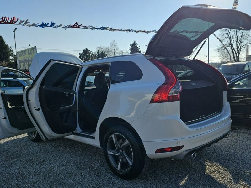 Volvo XC 60 R-Design D4* NiskiPrzebieg 206 Tyś *Gwarancja w cenie *Możliwa ZAMIANA I (2008-2017)