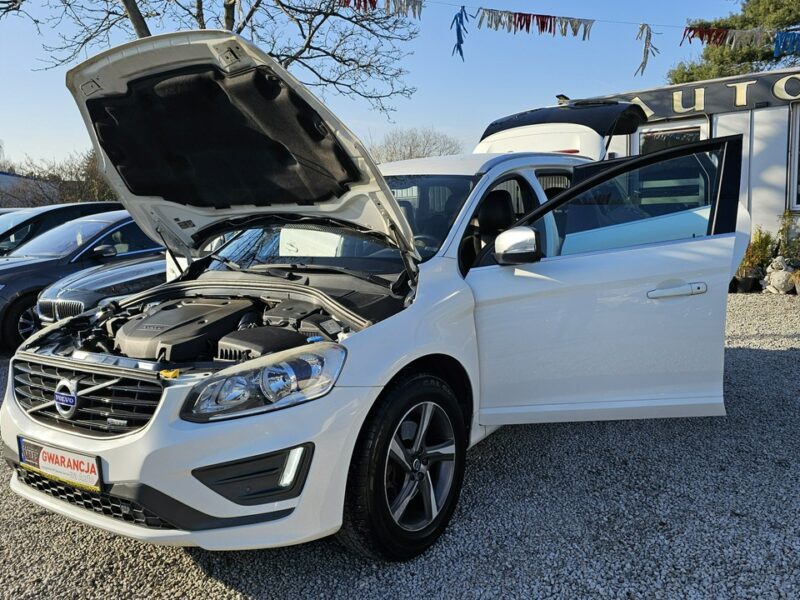 Volvo XC 60 R-Design D4* NiskiPrzebieg 206 Tyś *Gwarancja w cenie *Możliwa ZAMIANA I (2008-2017)