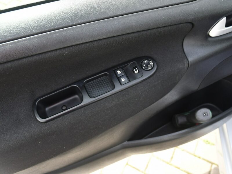 Peugeot 207 1.6hdi DUDKI11 Klima,Tempomat,EL.szyby>Centralka,kredyt.GWARANCJA