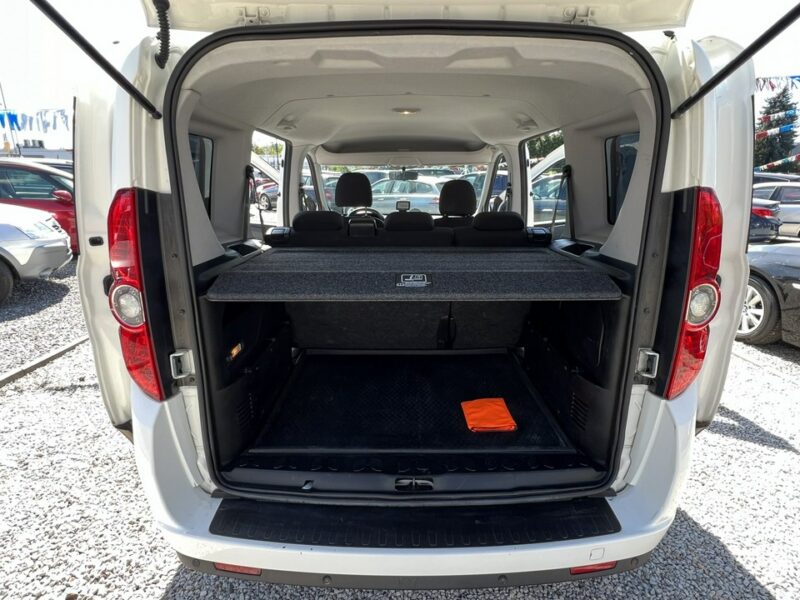 Fiat Doblo 1.4 Benz / 194Tyś udok. przebieg, * Nowy Rozrząd ! * Navi* Gwarancja ! II (2009-)