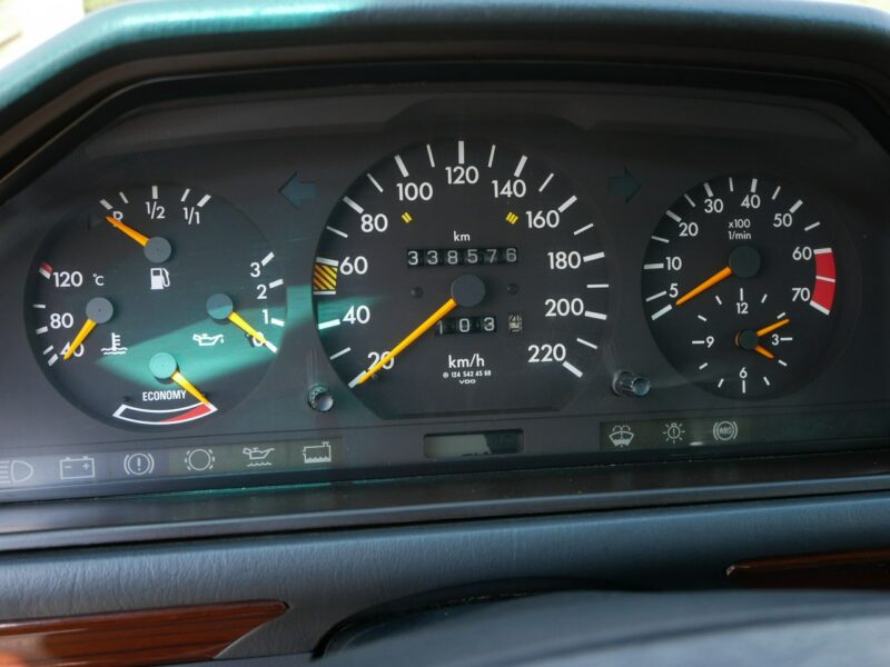 Mercedes W124 2.3 132KM Gaz LPG -Automat -Klima -Zobacz
