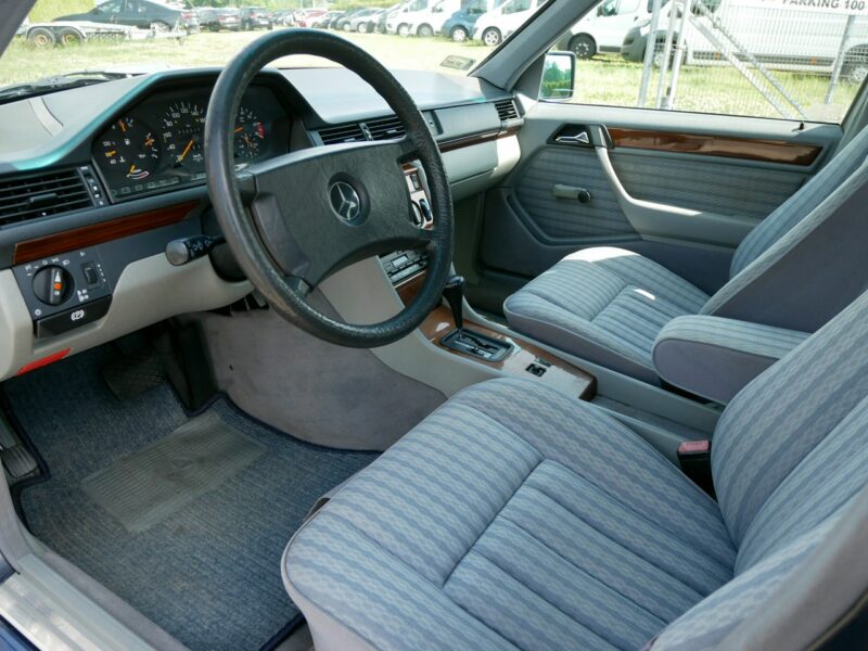 Mercedes W124 2.3 132KM Gaz LPG -Automat -Klima -Zobacz