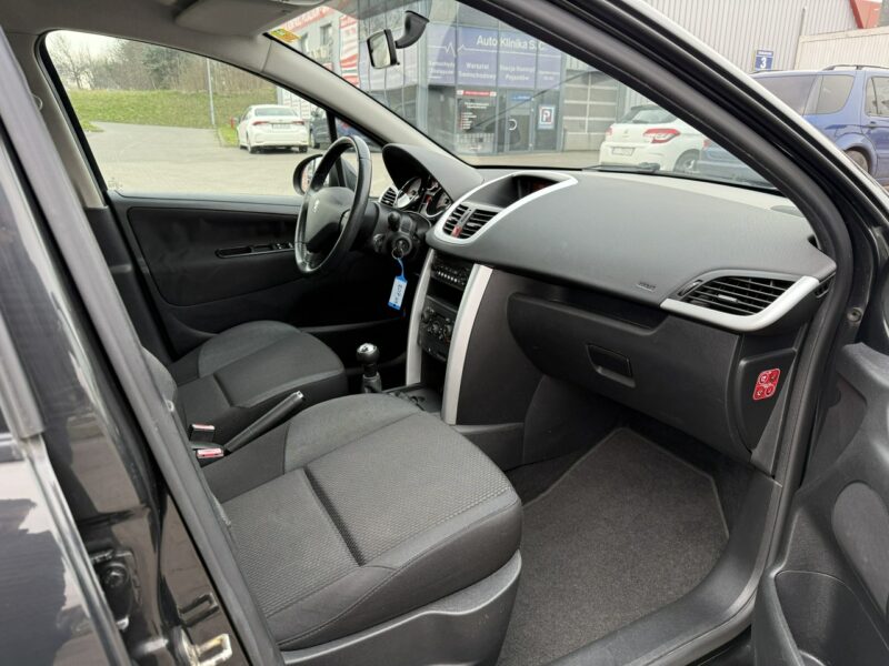 Peugeot 207 ZAMIEŃ swoje auto * Dowóz cała Polska * Zostaw swoje w rozliczeniu