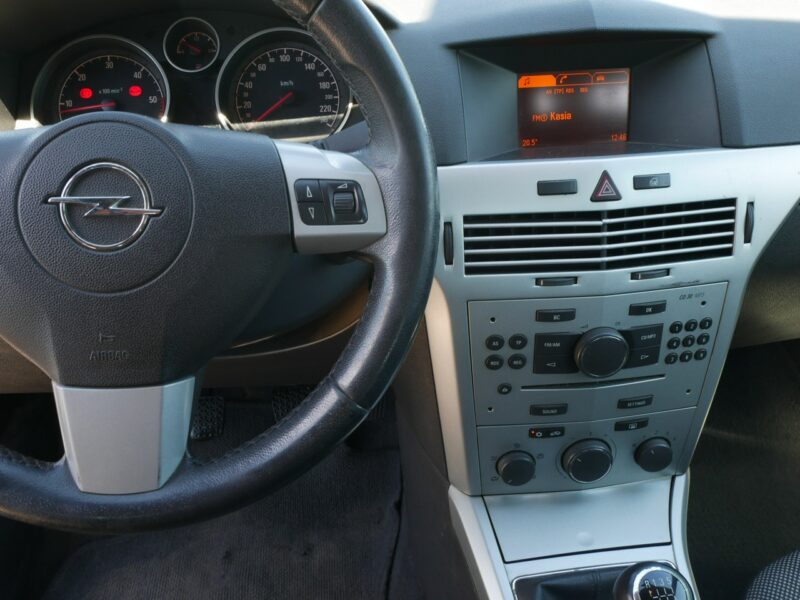 Opel Astra 1.9 CDTI 100KM Kombi -1 Wł od 9 lat -Nowy dwumas i rozrząd +Koła zima H (2004-2014)