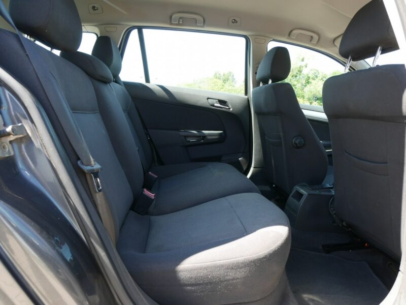 Opel Astra 1.9 CDTI 100KM Kombi -1 Wł od 9 lat -Nowy dwumas i rozrząd +Koła zima H (2004-2014)
