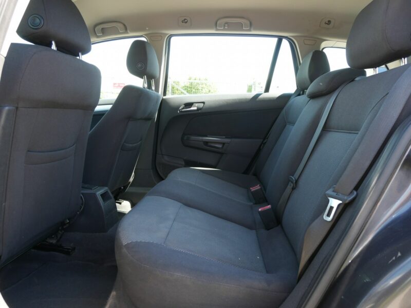 Opel Astra 1.9 CDTI 100KM Kombi -1 Wł od 9 lat -Nowy dwumas i rozrząd +Koła zima H (2004-2014)