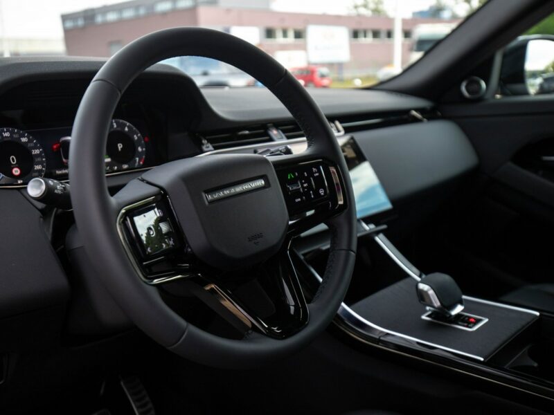 Land Rover Range Rover Evoque MY24 1.5 I3 PHEV 309 KM AWD Dynamic SE FujiWhite AutoDemonstracyjne II (2019-)