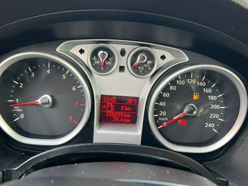 Ford Focus C-Max LIFT 1,8 benz.125KM !Panorama , Klima, GWARANCJA *zamiana AUTOMI-X.PL