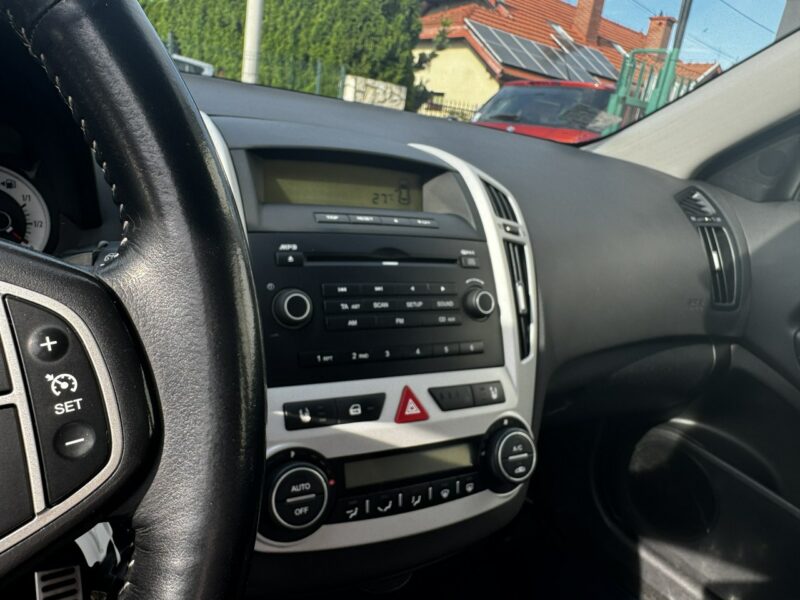 Kia Cee'd Raty/Zamiana Gwarancja bardzo łasdna serwisowana świeży rozrząd I (2006-2012)