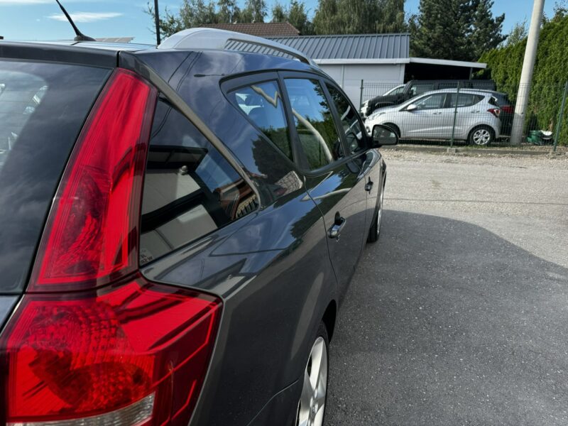 Kia Cee'd Raty/Zamiana Gwarancja bardzo łasdna serwisowana świeży rozrząd I (2006-2012)