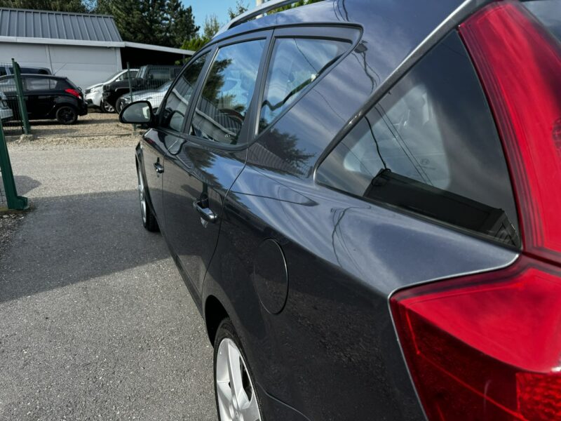 Kia Cee'd Raty/Zamiana Gwarancja bardzo łasdna serwisowana świeży rozrząd I (2006-2012)