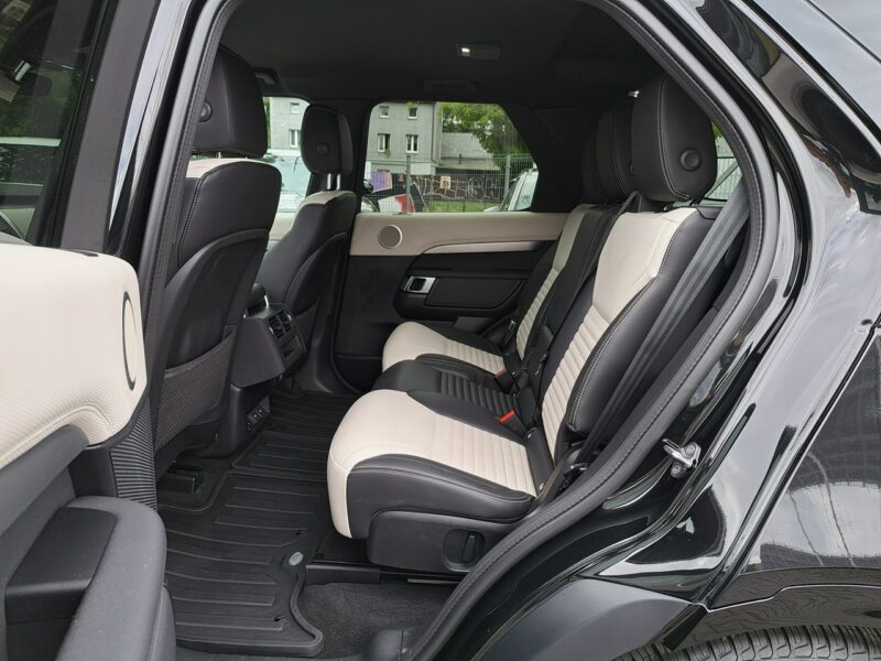 Land Rover Discovery MY23.5 3.0D I6 249 KM AWD Auto / R-Dynamic S / 7-os. / SalonPL / FV23% V (2017-)