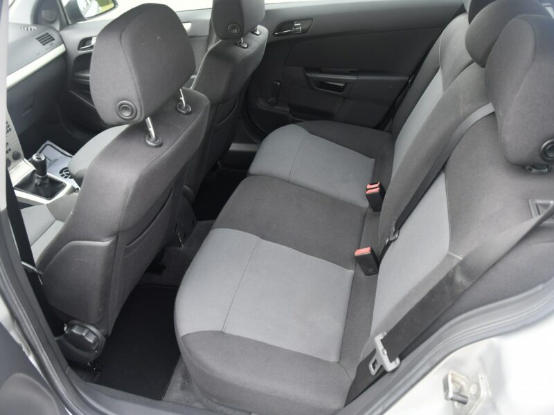 Opel Astra 1,4benz Dudki11 Klimatyzacja,El.szyby>Centralka.kredyt.OKAZJA H (2004-2014)