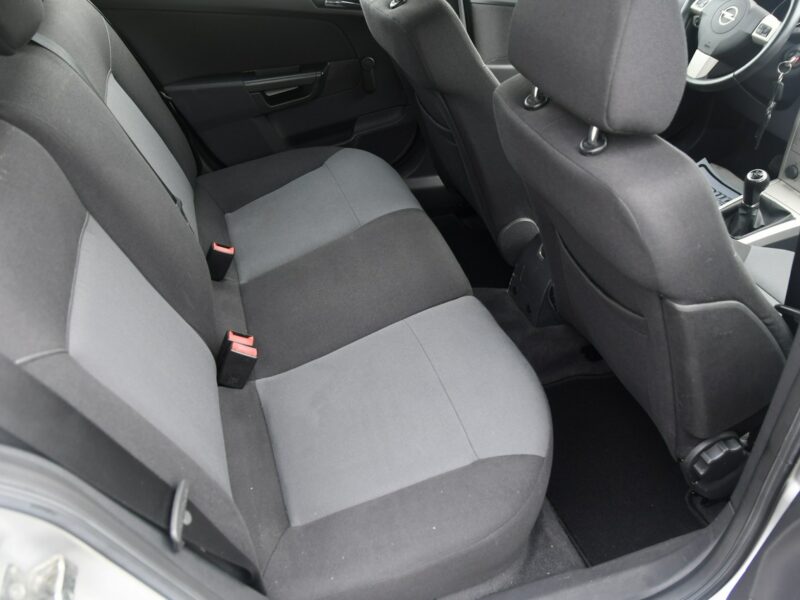 Opel Astra 1,4benz Dudki11 Klimatyzacja,El.szyby>Centralka.kredyt.OKAZJA H (2004-2014)
