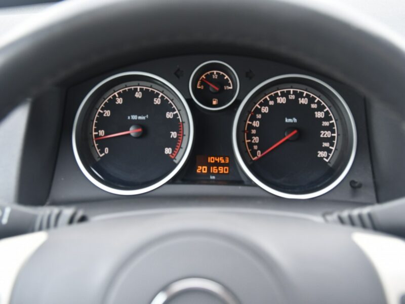 Opel Astra 1,4benz Dudki11 Klimatyzacja,El.szyby>Centralka.kredyt.OKAZJA H (2004-2014)
