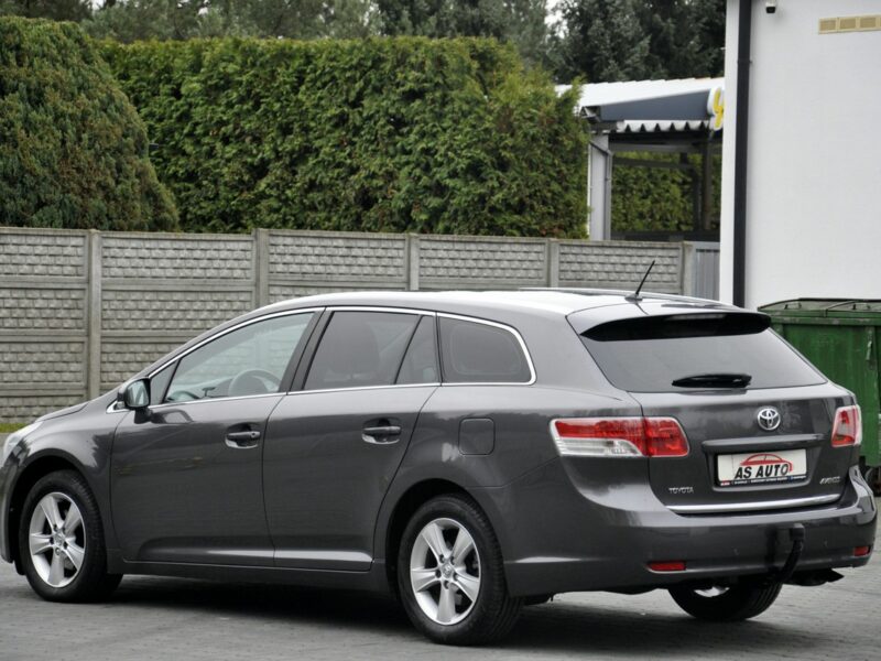 Toyota Avensis 1,6VVTi 132KM Soll/Alufelgi/Parktronic/Zadbany/Model2011 III (2009-)