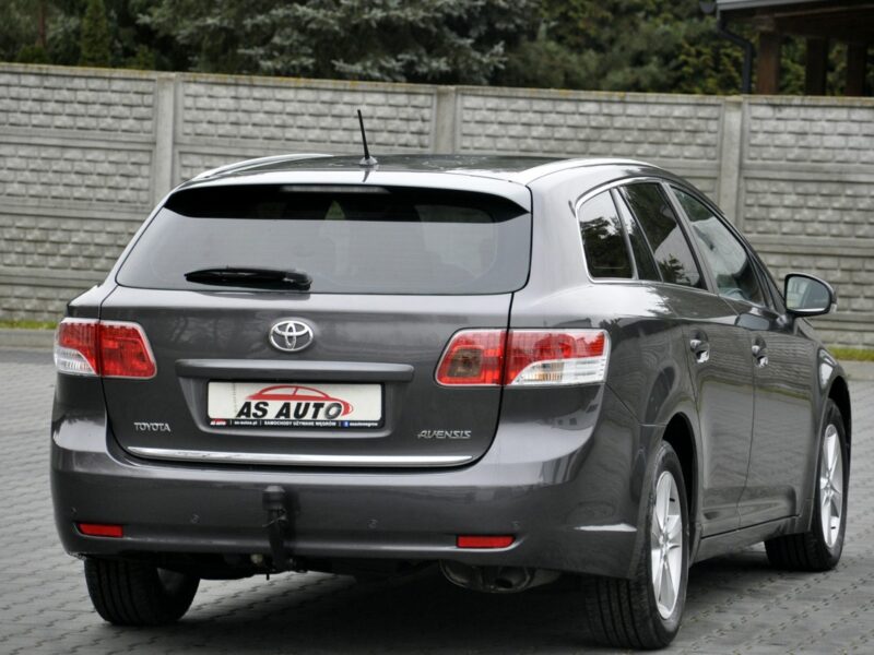 Toyota Avensis 1,6VVTi 132KM Soll/Alufelgi/Parktronic/Zadbany/Model2011 III (2009-)