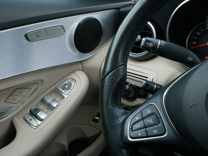 Mercedes C 180 1.6 C180 156KM Sedan Automat 9G-tronic -Skóra -Bardzo zadbany -Zobacz W205 (2014-2021)