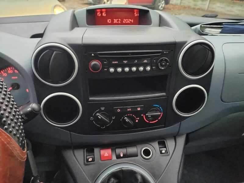 Peugeot Partner Przebieg tylko 147.000km!* Zadbany* Skrzydełka II (2008-)