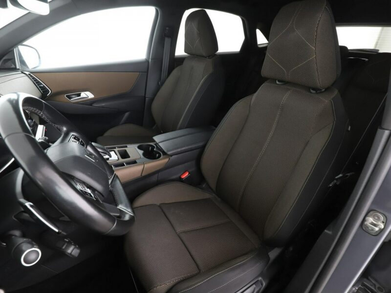DS Automobiles DS 7 Crossback automat xenon navi virtual cocpit kamera i czujniki parkowania