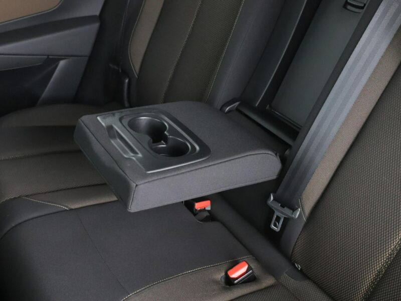 DS Automobiles DS 7 Crossback automat xenon navi virtual cocpit kamera i czujniki parkowania