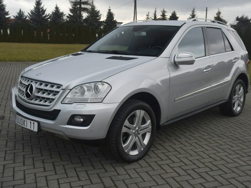 Mercedes ML 320 3,0cdi Automat,Alcantara,Navi,Podg.Fot.Klimatr 2 str.Xenony W164 (2005-)