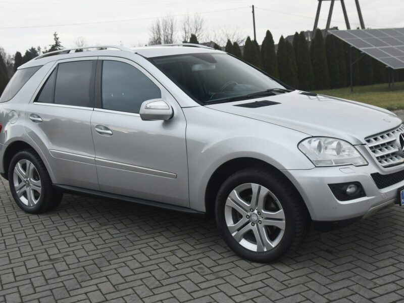 Mercedes ML 320 3,0cdi Automat,Alcantara,Navi,Podg.Fot.Klimatr 2 str.Xenony W164 (2005-)