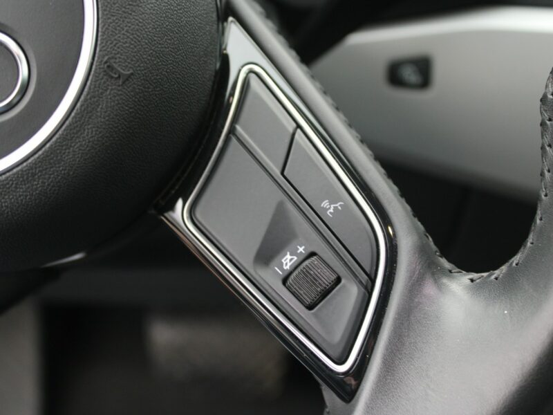 Audi A4 S-Tronic Gwarancja Nawigacja F-vat Salon Polska B9 (2015-)