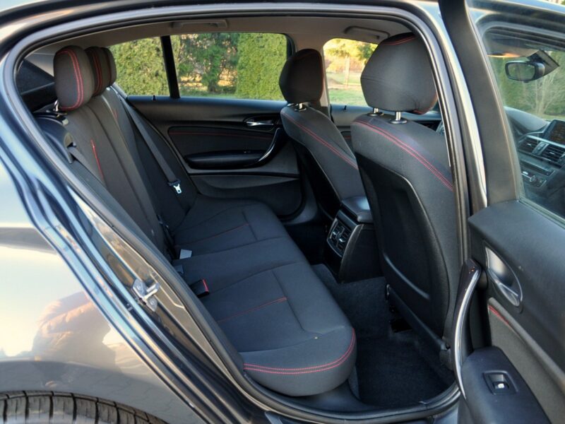 BMW 118 1.6i(136KM)*Lift*Klimatronik*Grzane Fotele*2xParktronik*I Wł*Alu16"ASO F20/F21 (2011-)