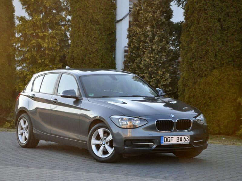 BMW 118 1.6i(136KM)*Lift*Klimatronik*Grzane Fotele*2xParktronik*I Wł*Alu16"ASO F20/F21 (2011-)
