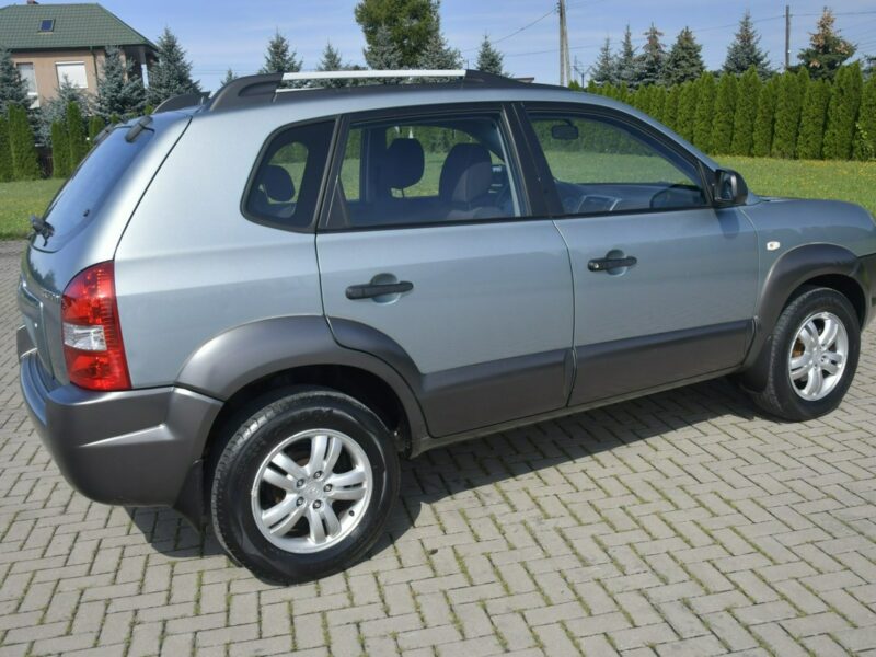 Hyundai Tucson 2,0 Benz. Rok 2006. Serwis.Klima.El.szyby.Centralka.kredyt.OKAZJA I (2004-2010)