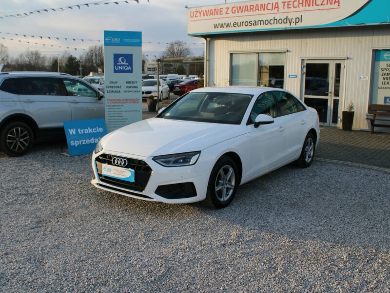 Audi A4 F-VAT Gwarancja G.Fotele Automat Kamera Navi B9 (2015-)