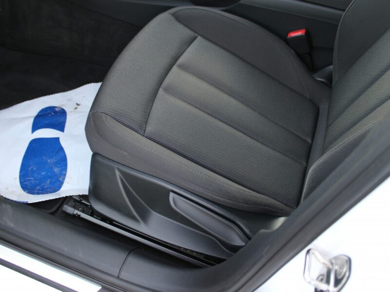 Audi A4 F-VAT Gwarancja G.Fotele Automat Kamera Navi B9 (2015-)